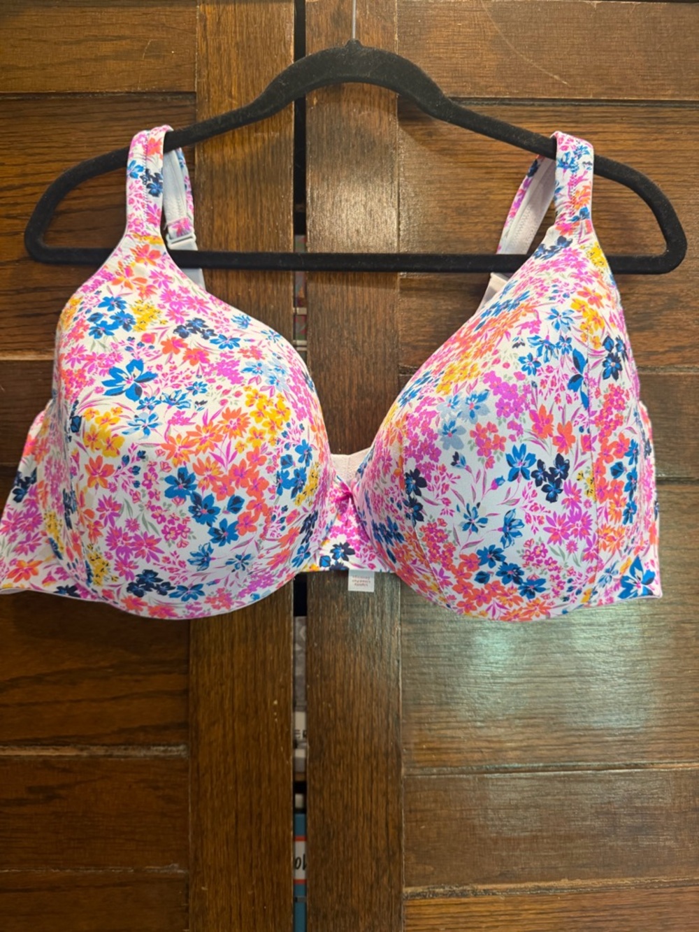 Cacique 44DD Floral Underwire Bra lightly lined molded cups full coverage flower